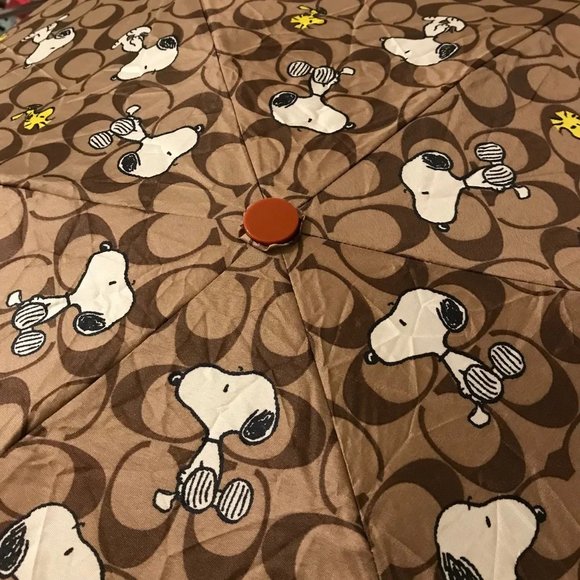 Coach X Peanuts Uv Protection Mini Umbrella In Signature Snoopy Woodstock Print - Picture 7 of 7